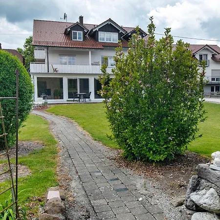 Appartement Urbach 19 *